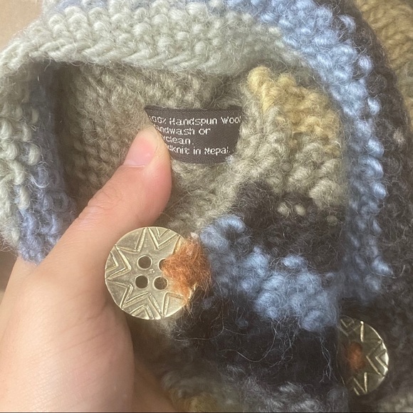 Tara Handknits Vintage Wool Vest - Picture 4 of 5